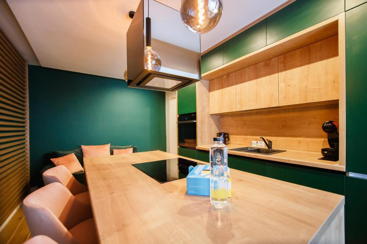 Green Velvet City Retreat Oradea Eksteriør billede