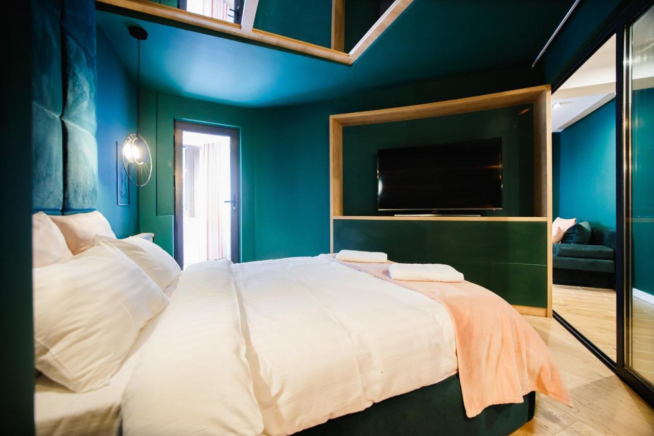 Green Velvet City Retreat Oradea Eksteriør billede